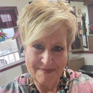 Meet your Posher, Lorri